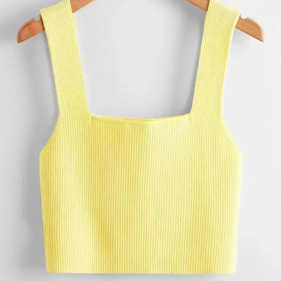 Yellow Casual Women's Solid Ribbed Knit Top - Picture 1 of 4